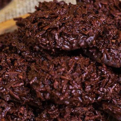 Cocada Coberta de Chocolate 70% 100g